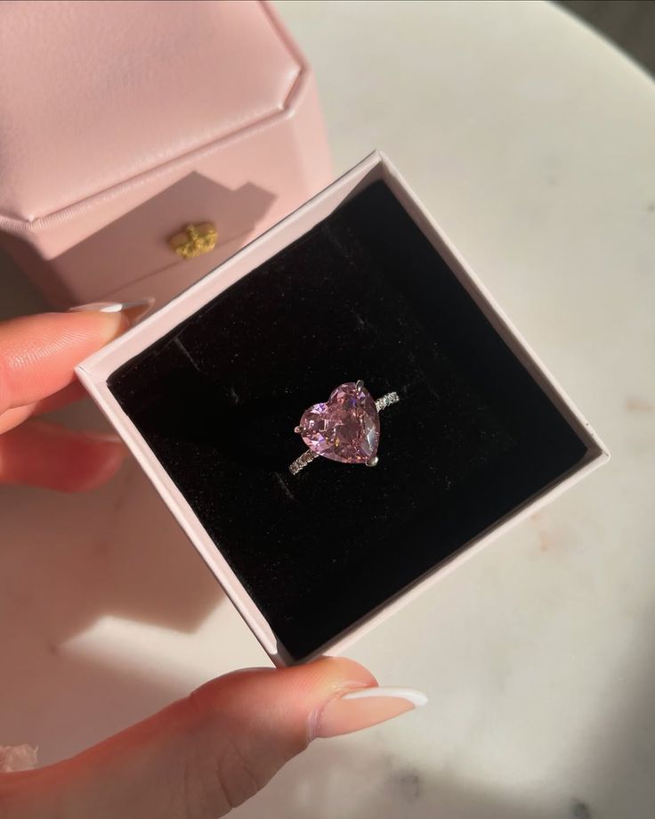 "Sweet Heart"💖 Luxury Ring by Ziara