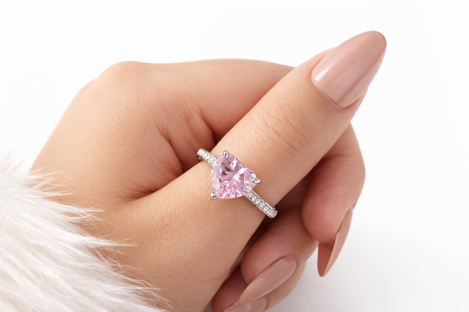 "Sweet Heart"💖 Luxury Ring by Ziara